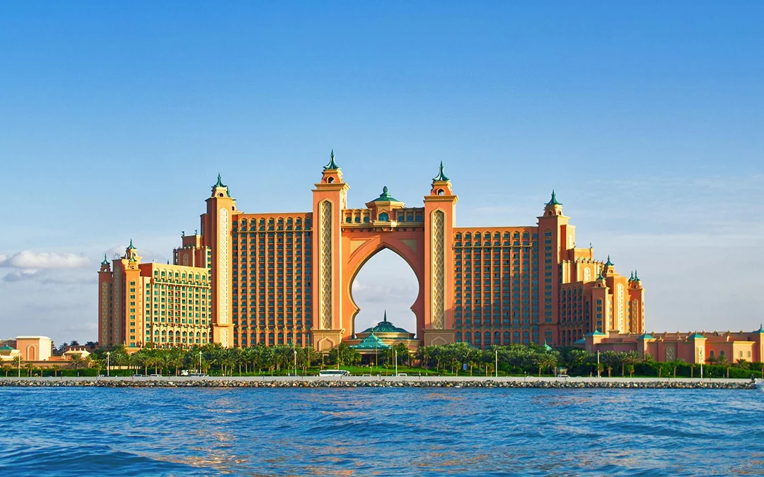 Guided Boat Tour of Dubai Image 5