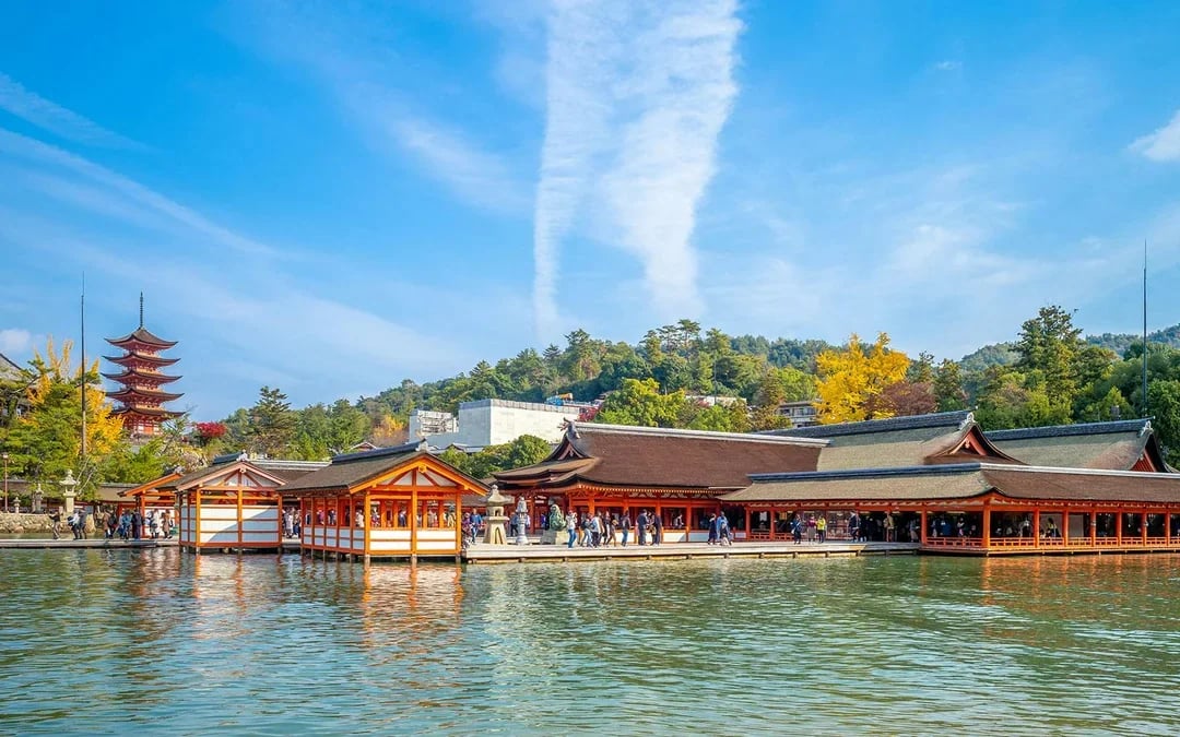Guided Bus Tour of Hiroshima and Miyajima with Lunch Image 5