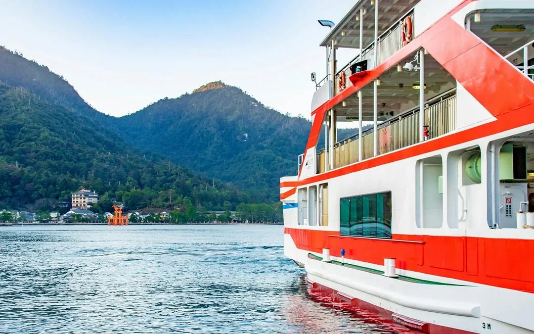 Guided Bus Tour of Hiroshima and Miyajima with Lunch Image 8