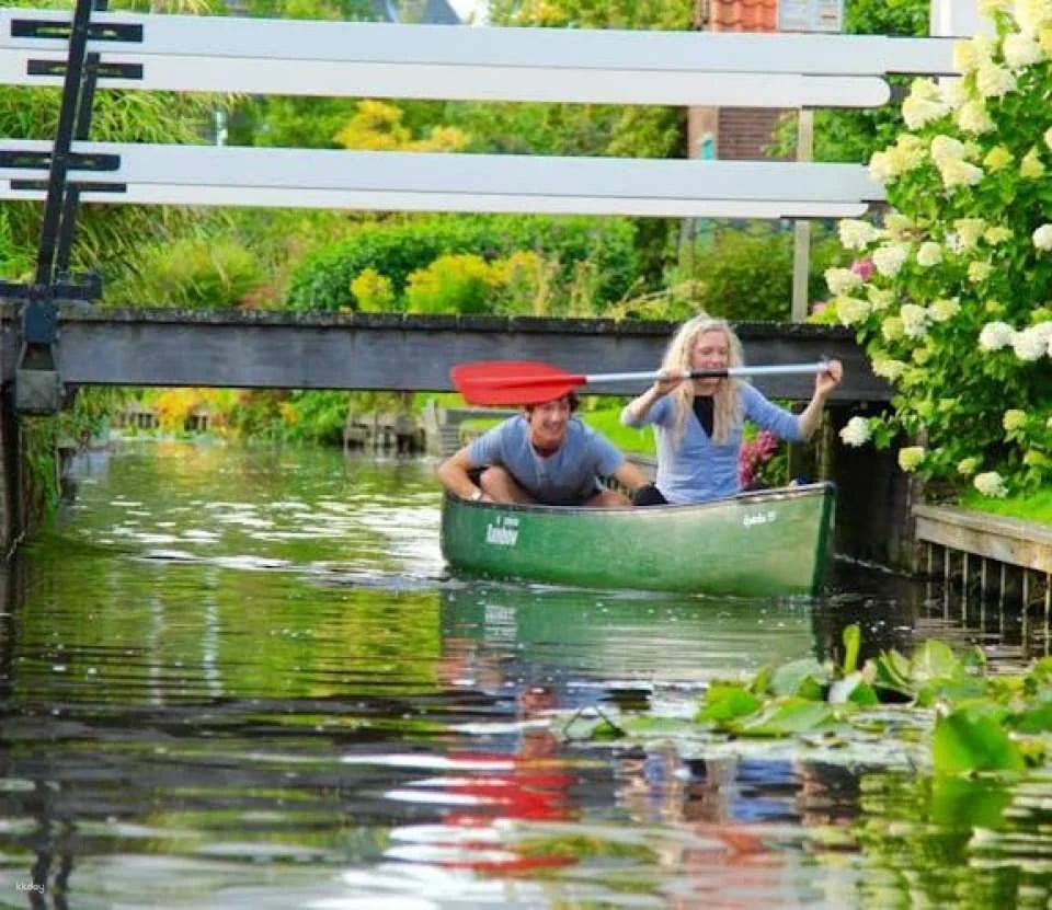 Guided canoe tour in the wetlands close to Amsterdam