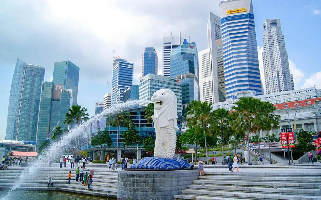 Guided City Highlights Tour of Singapore River & Marina Bay Image 1