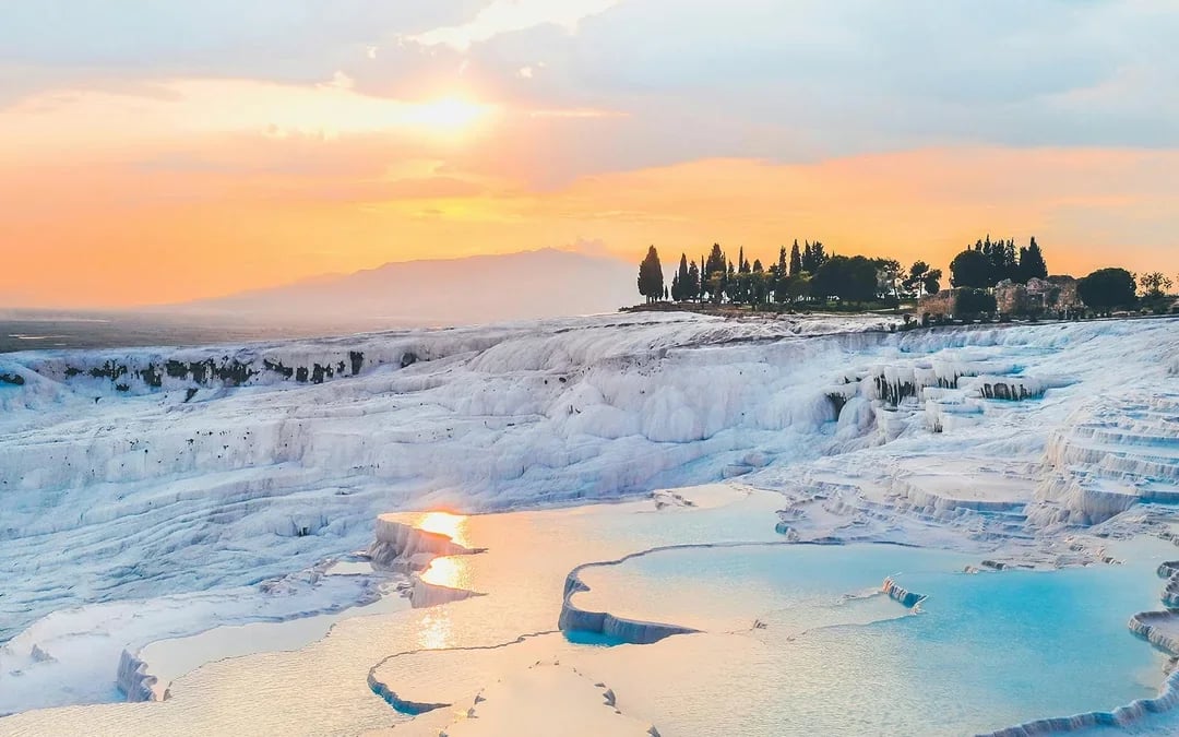 Guided Day Tour of Pamukkale & Hierapolis from Antalya Image 1