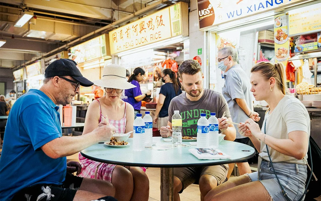 Guided Michelin and Local Hawker Food Tour Image 5