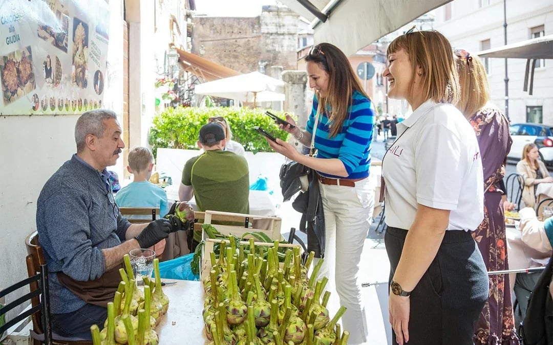 Guided Street Food Tour in Campo de'Fiori & Ghetto Image 3