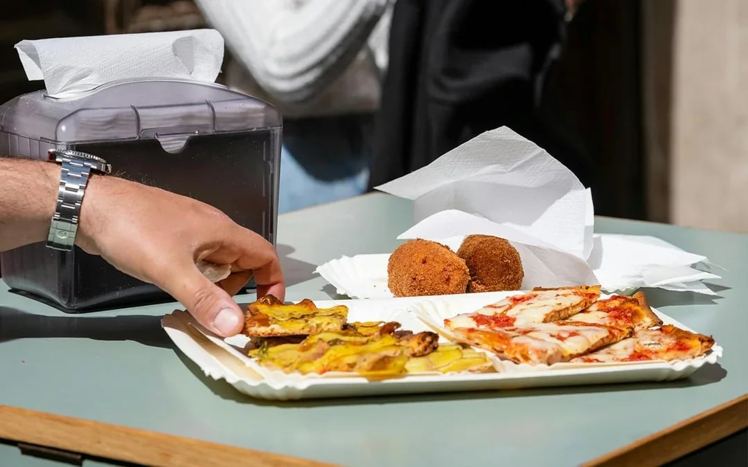 Guided Street Food Tour in Campo de'Fiori & Ghetto Image 6