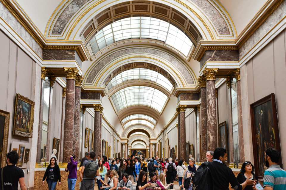 Guided tour in Chinese at the British Museum, London (small group of 8 people + senior museum lecturer)