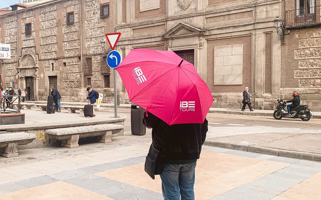 Guided Tour Monasterio de las Descalzas: stories and legends Image 1