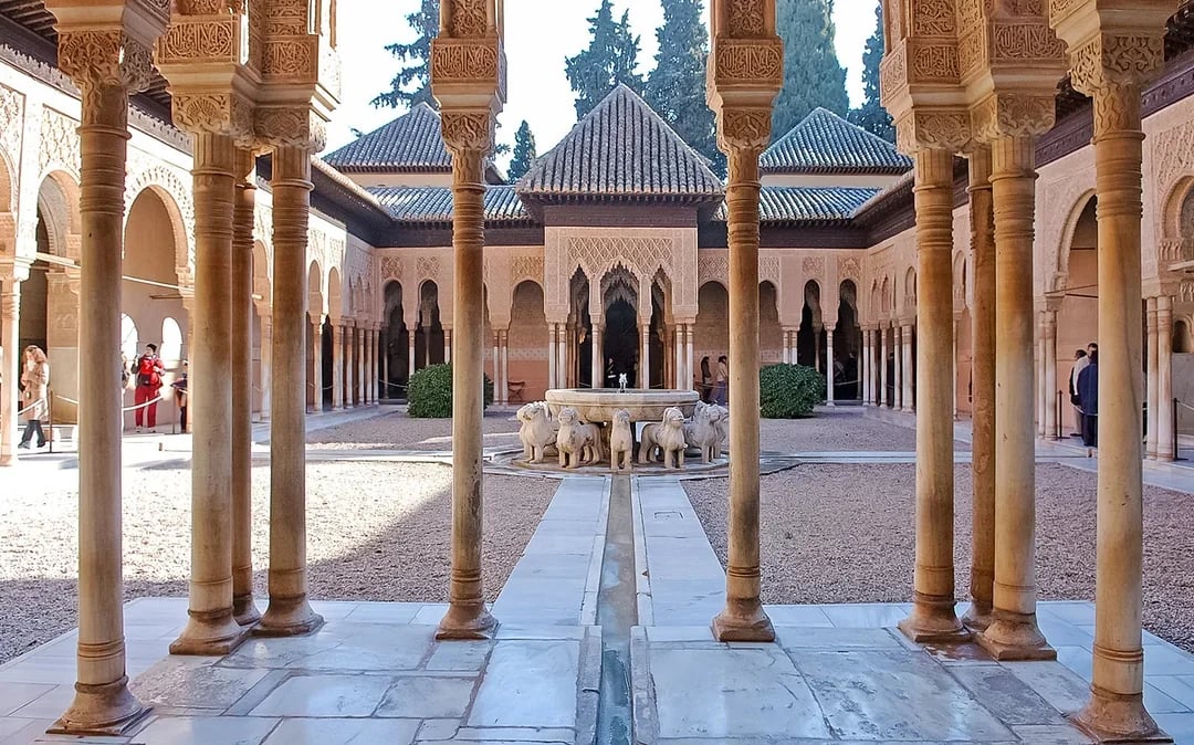 Guided Tour of Alhambra from Seville Image 6