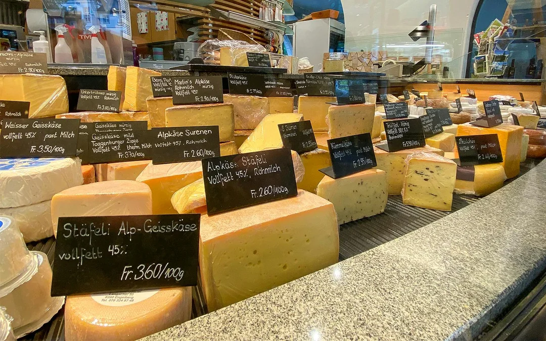 Guided Tour of Engelberg, Trübsee, and Mt.Titlis from Lucerne with Cheese Tastings Image 4