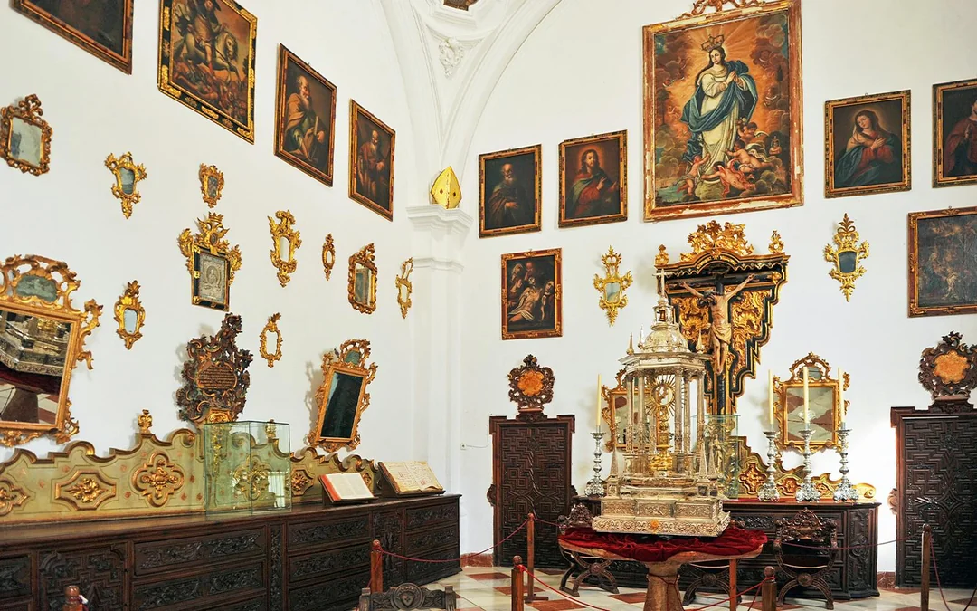 Guided Tour of Granada Cathedral and Royal Chapel Image 9