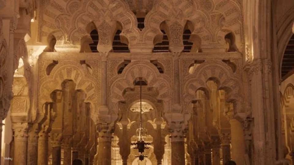 Guided tour of Mosque-Cathedral and Alcázar in Córdoba