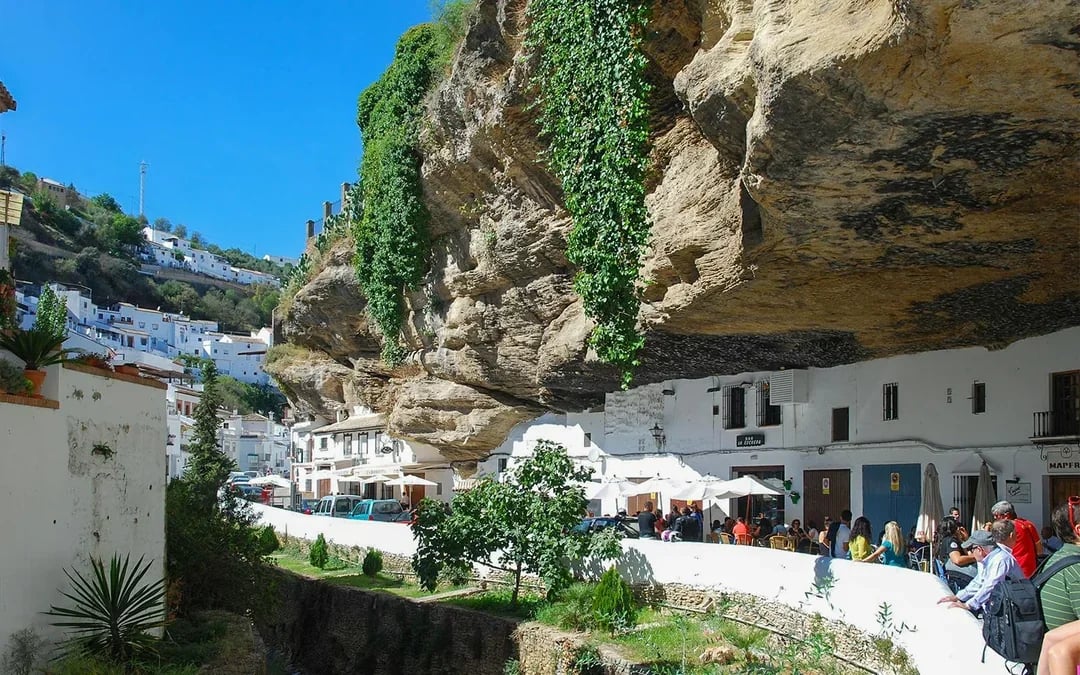 Guided Tour of Setenil de las Bodegas and Ronda Image 8
