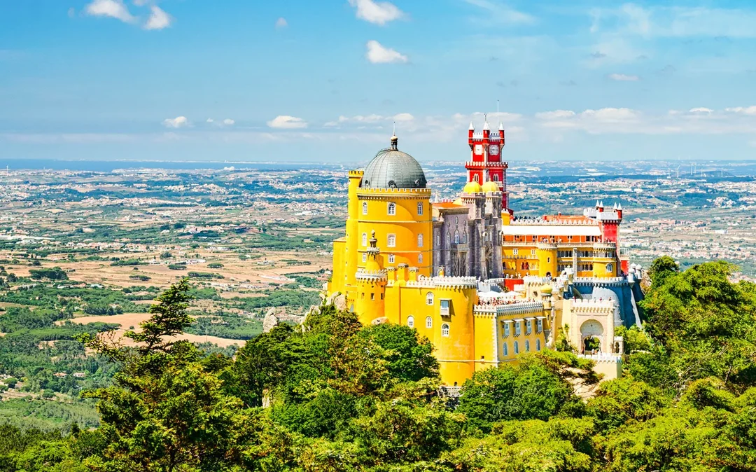 Guided Tour of Sintra, Cabo da Roca, Cascais & Pena Palace from Lisbon Image 5
