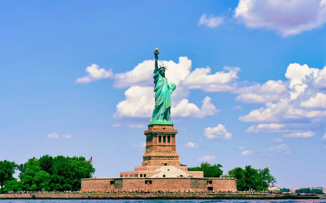 Guided Tour of Statue of Liberty, 9/11 Memorial & Wall Street Image 1