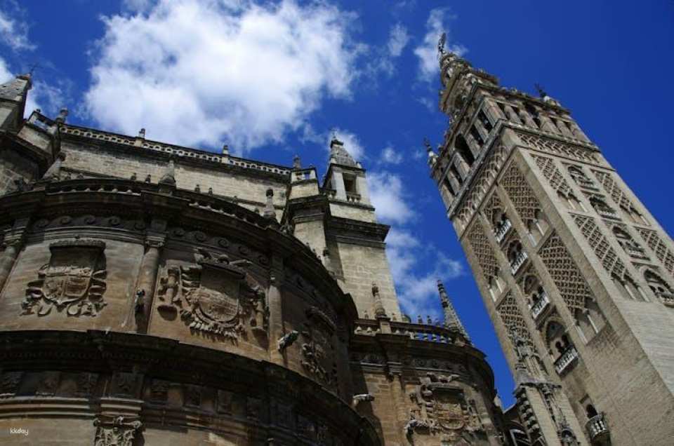 Guided tour of the Cathedral of Seville and Giralda Tower