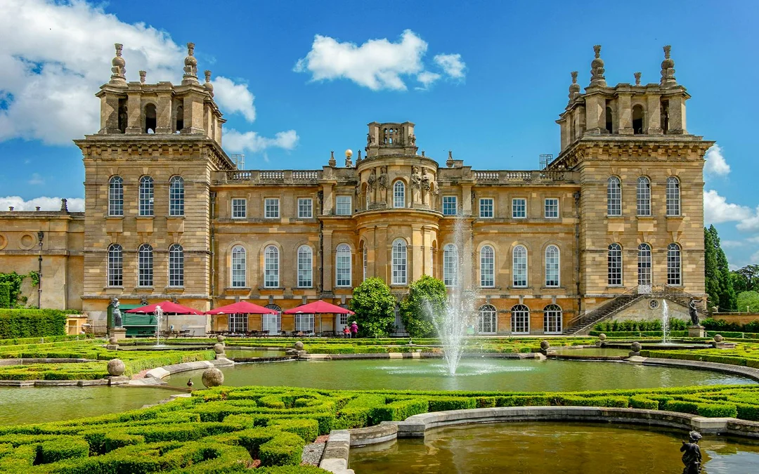 Guided Tour of the Cotswolds and Blenheim Palace Image 1