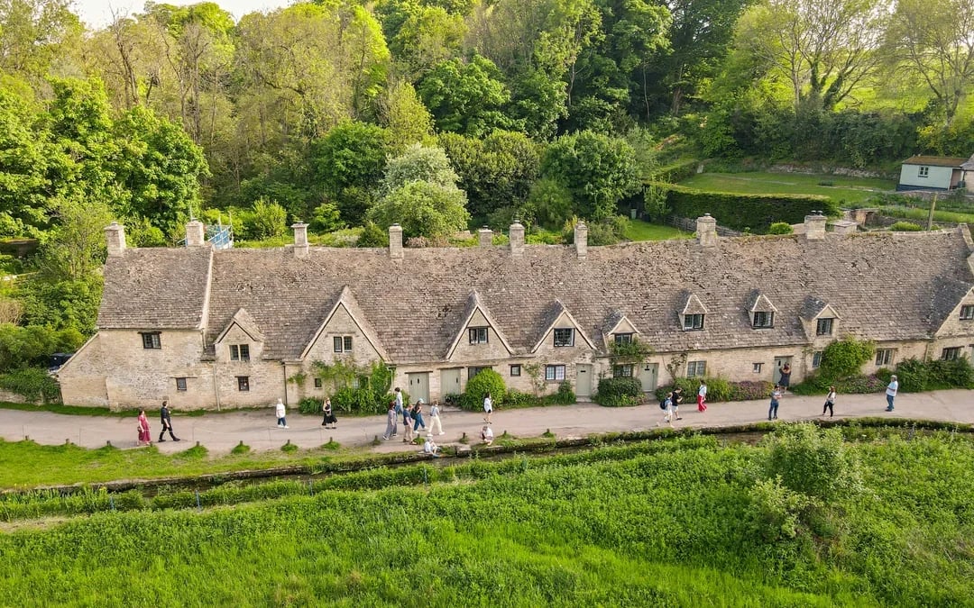 Guided Tour of the Cotswolds, Warwick, Oxford & Stratford-upon-Avon Image 5
