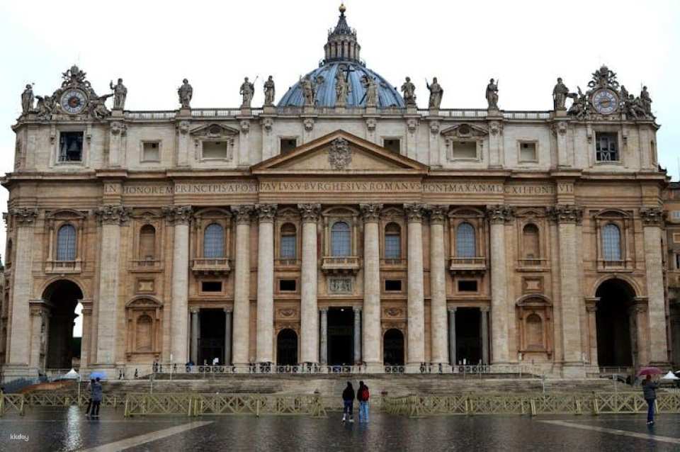 Guided tour of the Vatican City and Papal Audience