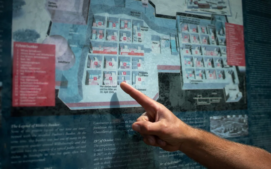 Guided Tour of Third Reich & World War II in Berlin Image 4