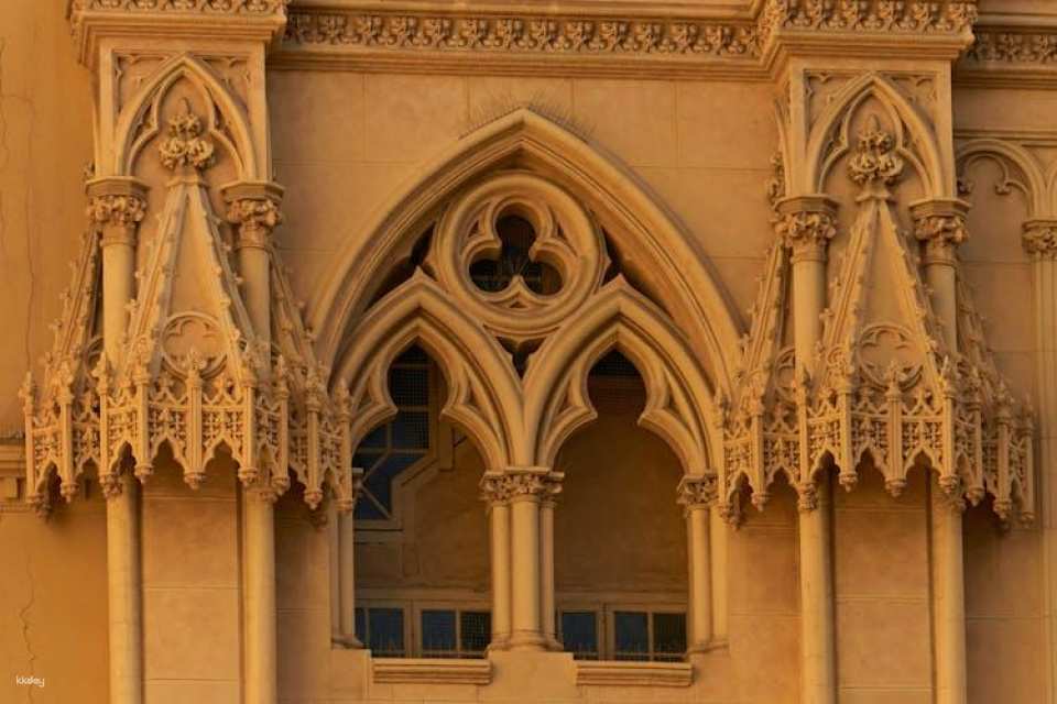 Guided tour to Malaga's photogenic places with a local