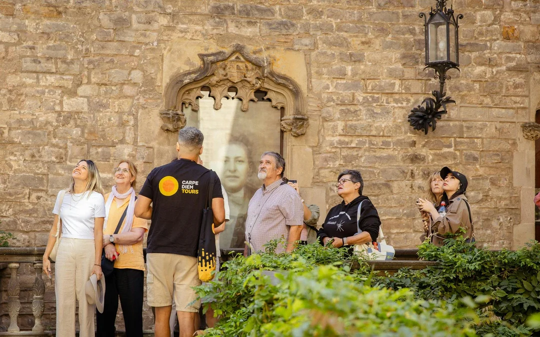 Guided Walking Tour of Barcelona Image 2