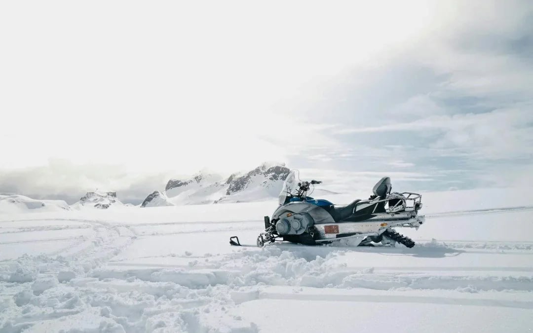 Gulfoss: Langjokull Glacier Snowmobile Tours
 Image 3