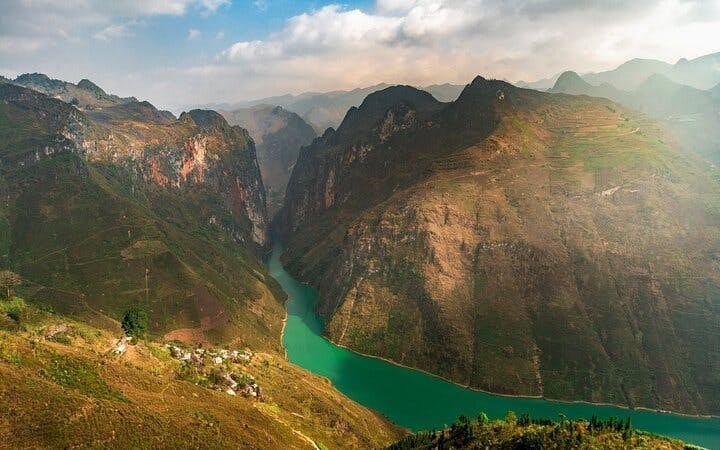 Ha Giang Motorbike Loop Guided Tour with Easy Rider, Local Homestay Stays, and All Meals Included Image 8