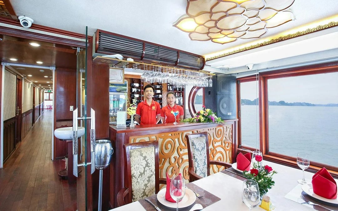 Ha Long Bay: 2D1N 3-Star Cruise Image 2