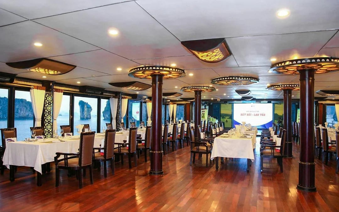Ha Long Bay: 2D1N 5-Star Cruise Image 3