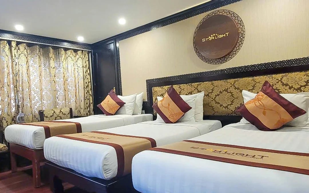 Ha Long Bay: 2D1N 5-Star Cruise Image 9