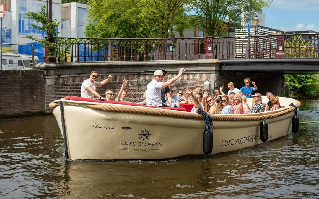 Haarlem: Guided Highlights Canal Cruise on Open Boat Image 8