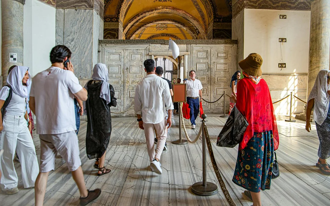 Hagia Sophia Guided Tour with Skip-the-Line Tickets Image 4