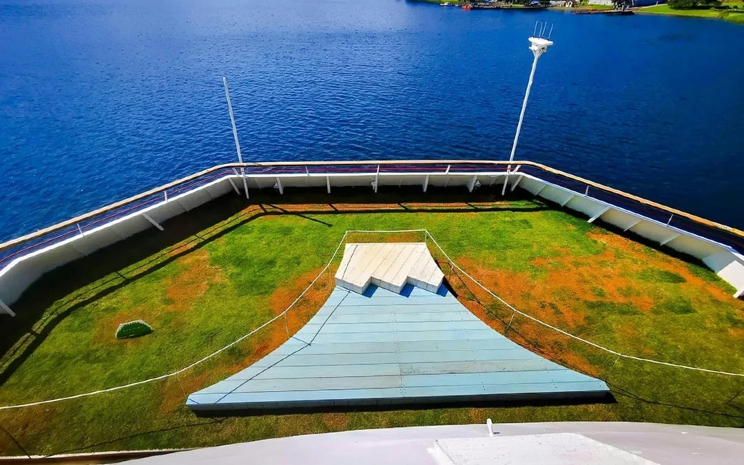 Hakone Lake Ashi Sightseeing Cruise Image 7