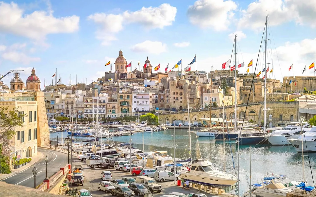 Half-Day Guided Tour of The Three Fortified Cities with Boat Tour Image 5