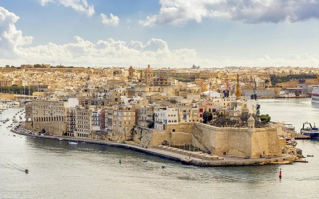 Half-Day Guided Tour of The Three Fortified Cities with Boat Tour Image 7