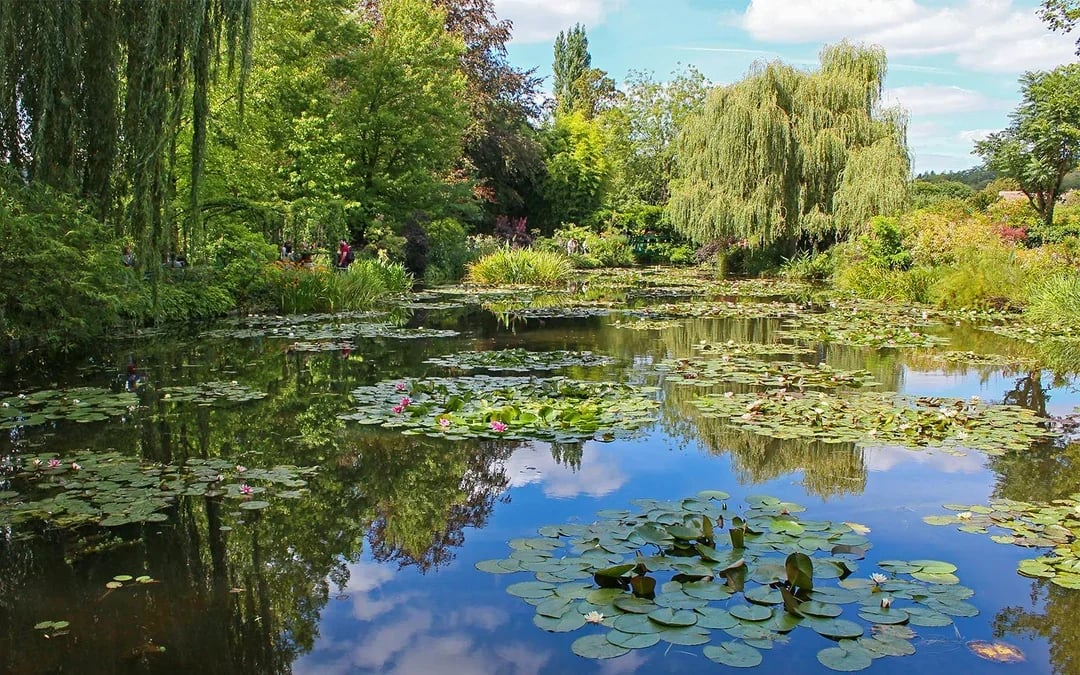 Half-Day Tour to Giverny from Paris with Monet’s House & Gardens Image 7