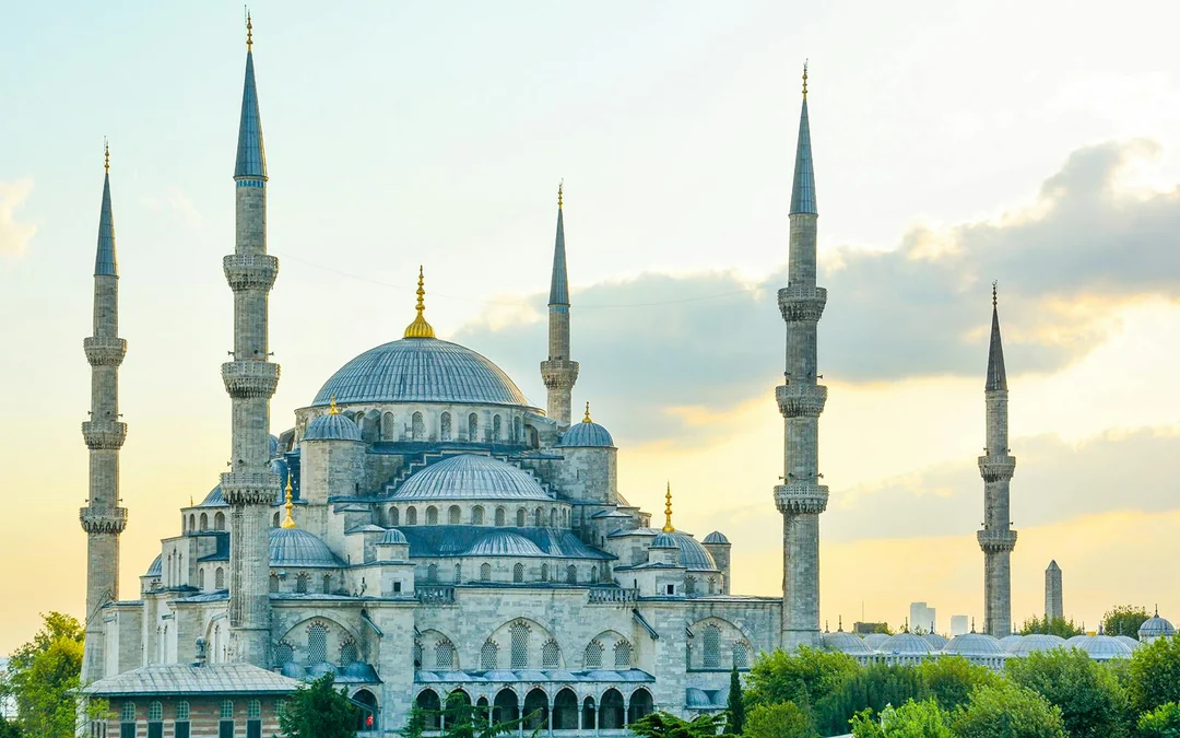 Half-Day Walking Tour of the Magnificent Mosques in Istanbul Image 2