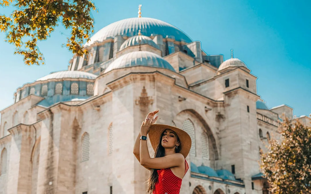 Half-Day Walking Tour of the Magnificent Mosques in Istanbul Image 4