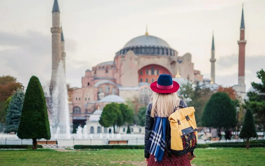 Half-Day Walking Tour of the Magnificent Mosques in Istanbul Image 7