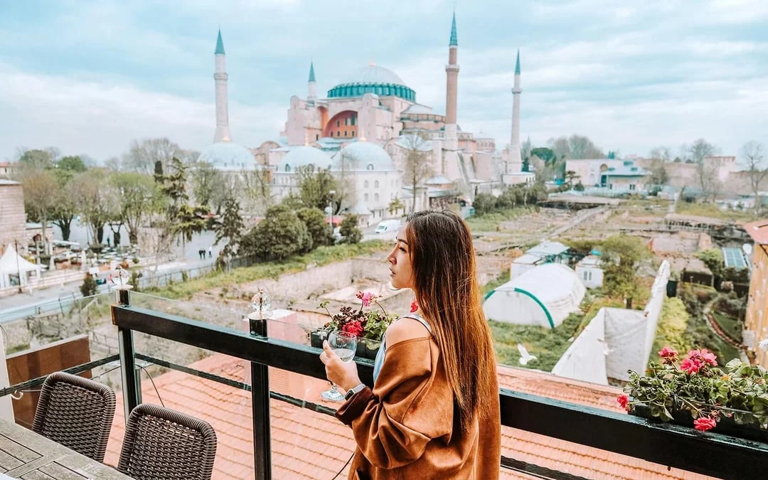 Half-Day Walking Tour of the Magnificent Mosques in Istanbul Image 10