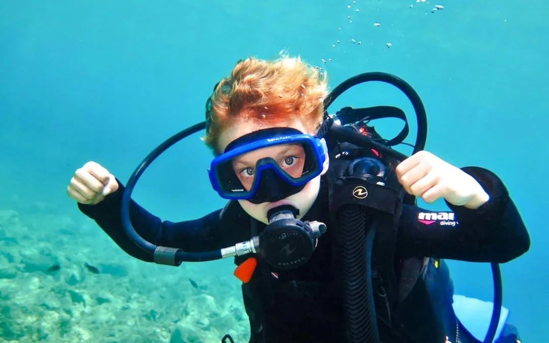 Halkidiki: Beginner Scuba Diving Lesson and Guided Dive Image 5