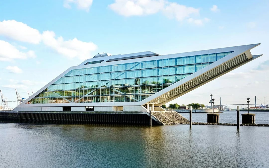 Hamburg 1-Hour Harbor Sightseeing Cruise with HafenCity Image 4