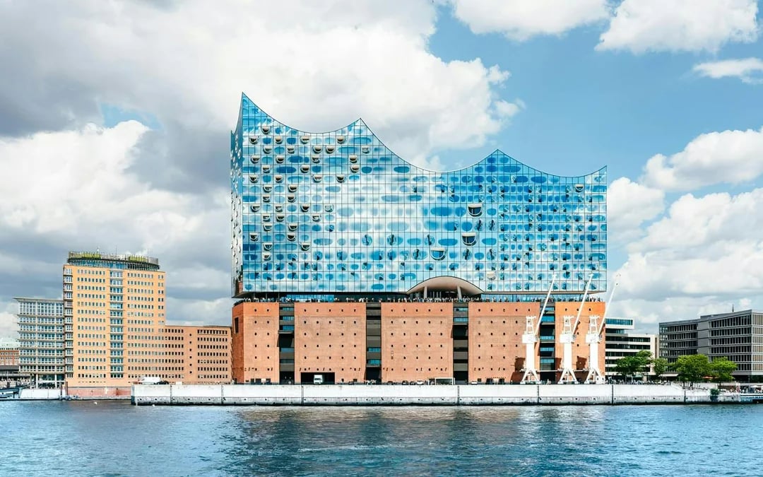Hamburg 1-Hour Harbor Sightseeing Cruise with HafenCity Image 5