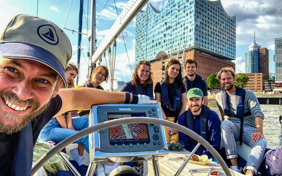 Hamburg Harbor Small-Group Cruising Tour Image 2