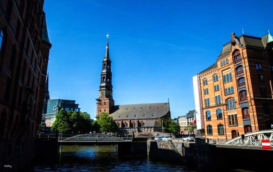 Hamburg Westfield Mall, Speicherstadt and Elbphilharmonie tour