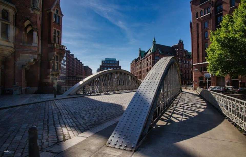 Hamburg Westfield Mall, Speicherstadt and Elbphilharmonie tour