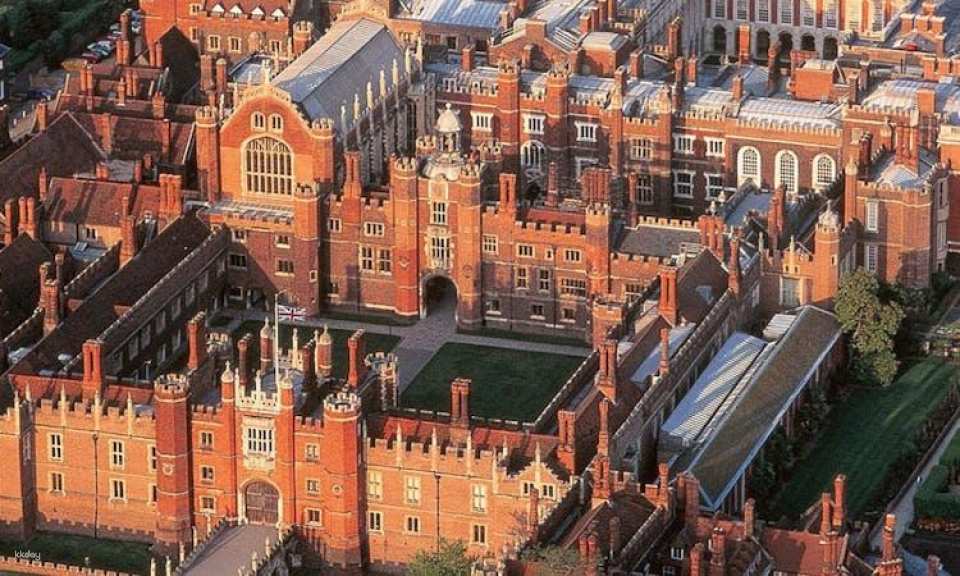 Hampton Court Palace tickets with gardens and maze