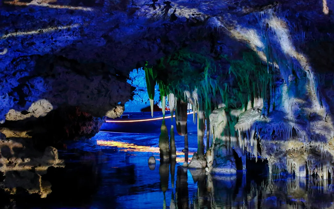 Hams' Caves with Optional Transfers Image 3