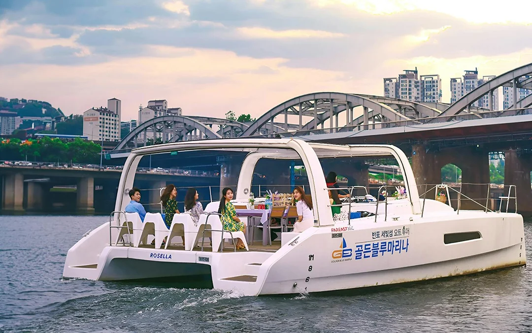 Han River Marina Yacht Experience Image 3