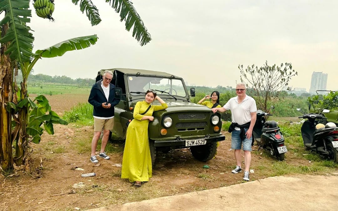 Hanoi Guided Jeep City Tour with Train Street, French Quarter and Red River Communities Image 1
